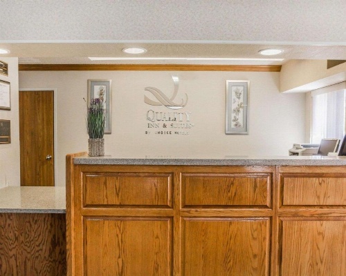 Quality Inn & Suites Golden - Denver West image 5